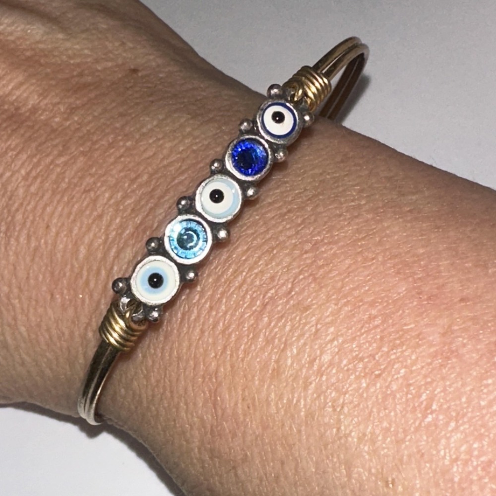 Luca + Danni‎ Gold Tone Evil Eye Bangle Bracelet Womens 8 Inch Blue Charm Boho